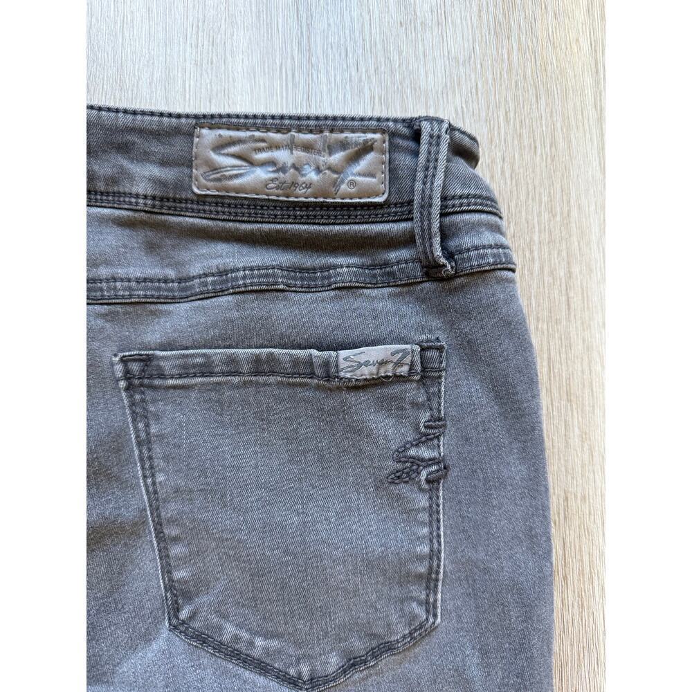 Seven7 Jeans, star embellishment, raw hem, women's size 10, Skinny - Picture 2 of 7